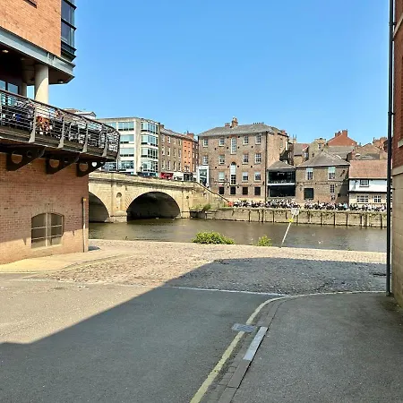 Riverside At Woodsmill Quay