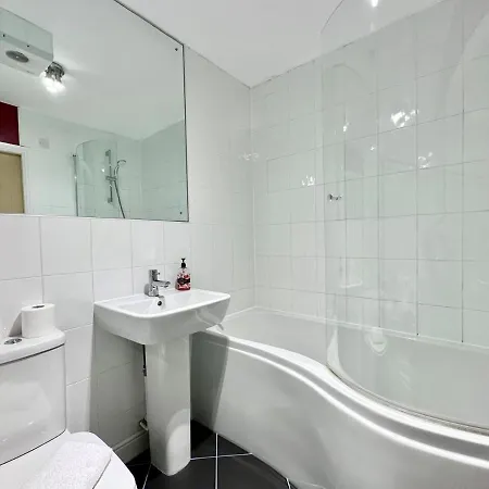 Riverside At Woodsmill Quay יורק