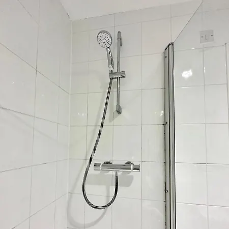 Apartment Riverside At Woodsmill Quay